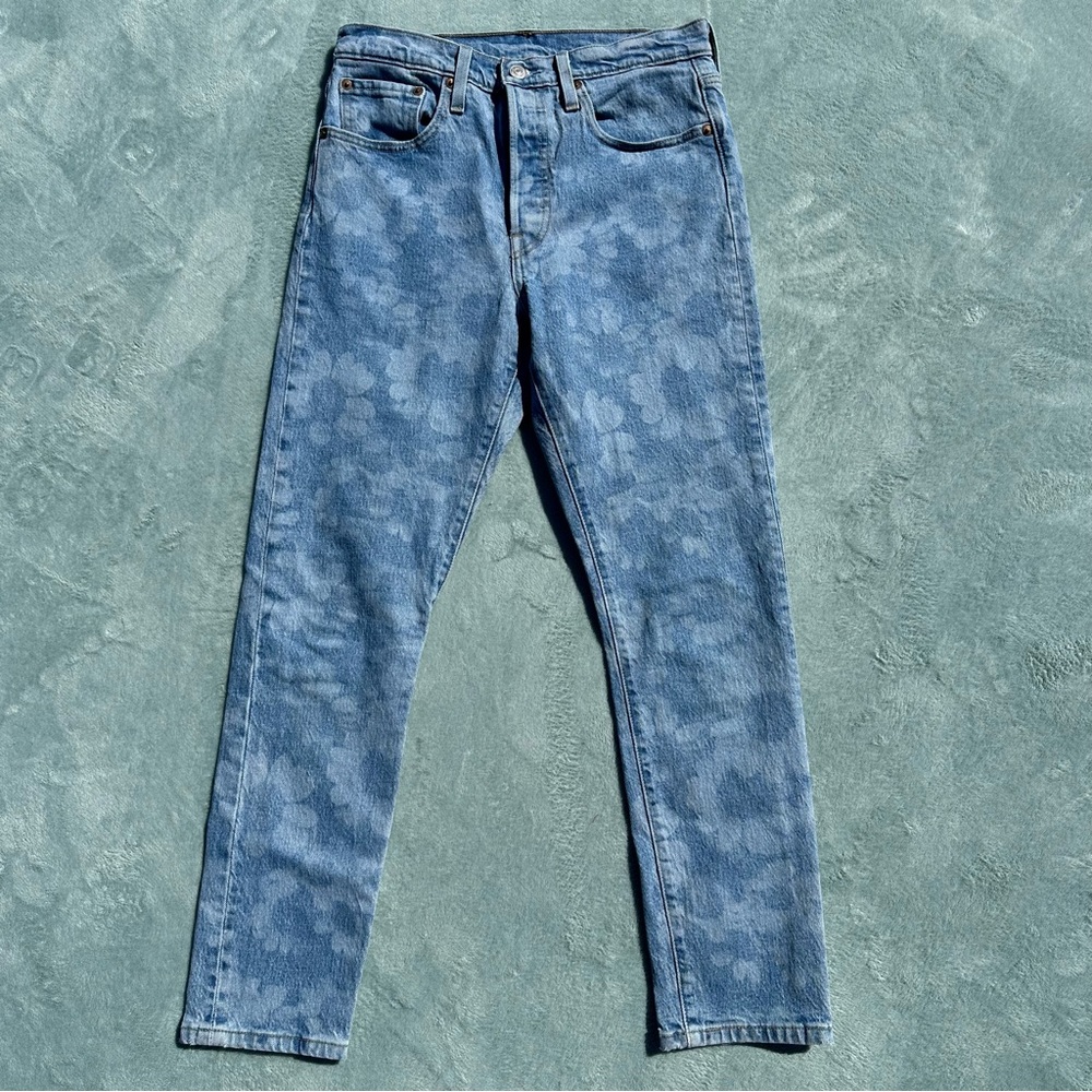 Levi’s 501 skinny high rise flower print jeans